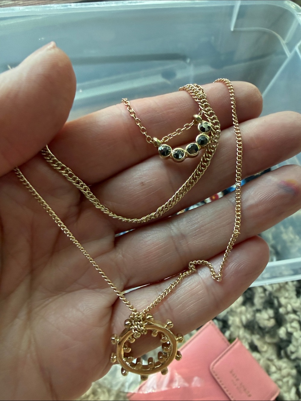 Marlyn Schiff <Gold-Tone Multi-Layer Necklace with Black Stone Accents> Artisan